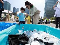 '탈플라스틱 순환경제' 만든다…2030년까지 30% 감축