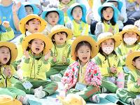 아동수당 9세 미만으로 확대…1~3월분 소급해 24일 지급